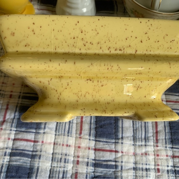 MCM Vintage Yellow Planter, Cottage Mod Tablescape Succulent - Picture 9 of 13